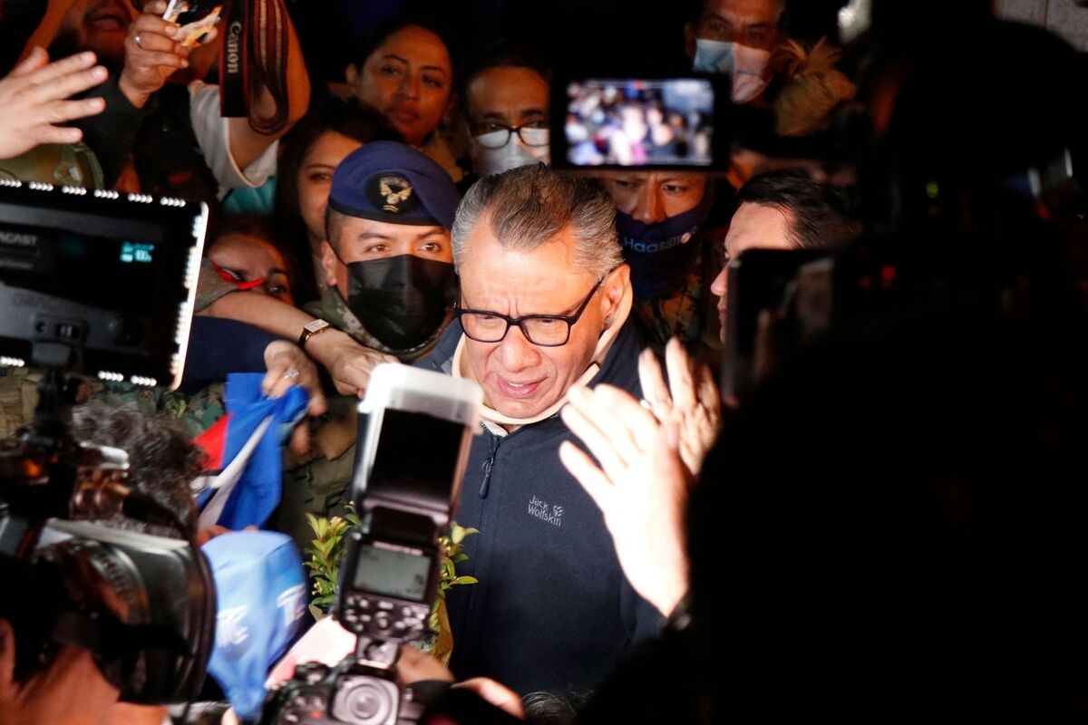 Ecuador to Charge Correa's Former VP in Candidate's Murder