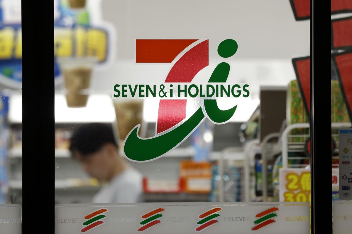 Empty Shelves on Wall Street as Couche-Tard's 7-Eleven Buy Fails