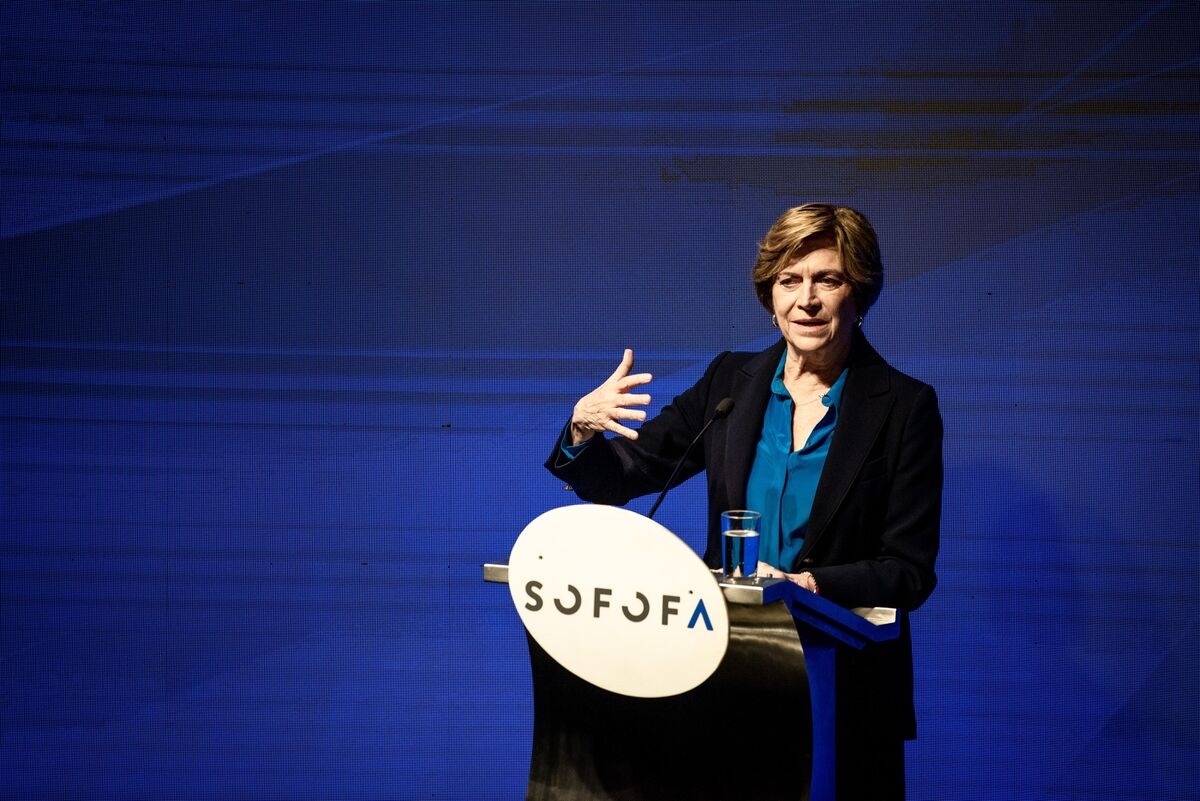 Chile Presidential Candidate Matthei Vows One Million New Jobs