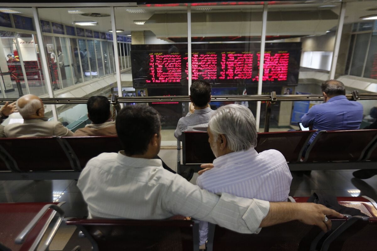 Lots More on What's Going On in Iran's Markets