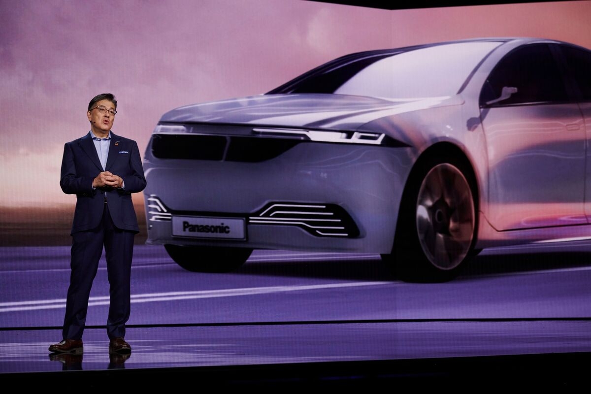 Panasonic CEO Says Battery Plans Align With Slower EV Demand