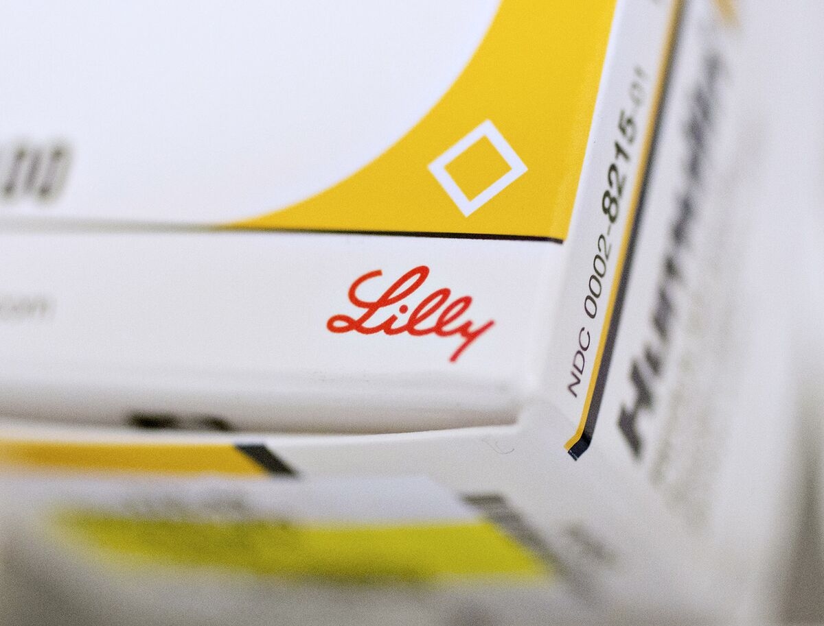 Eli Lilly, Pfizer Seek Spot in China Private Insurance Catalog