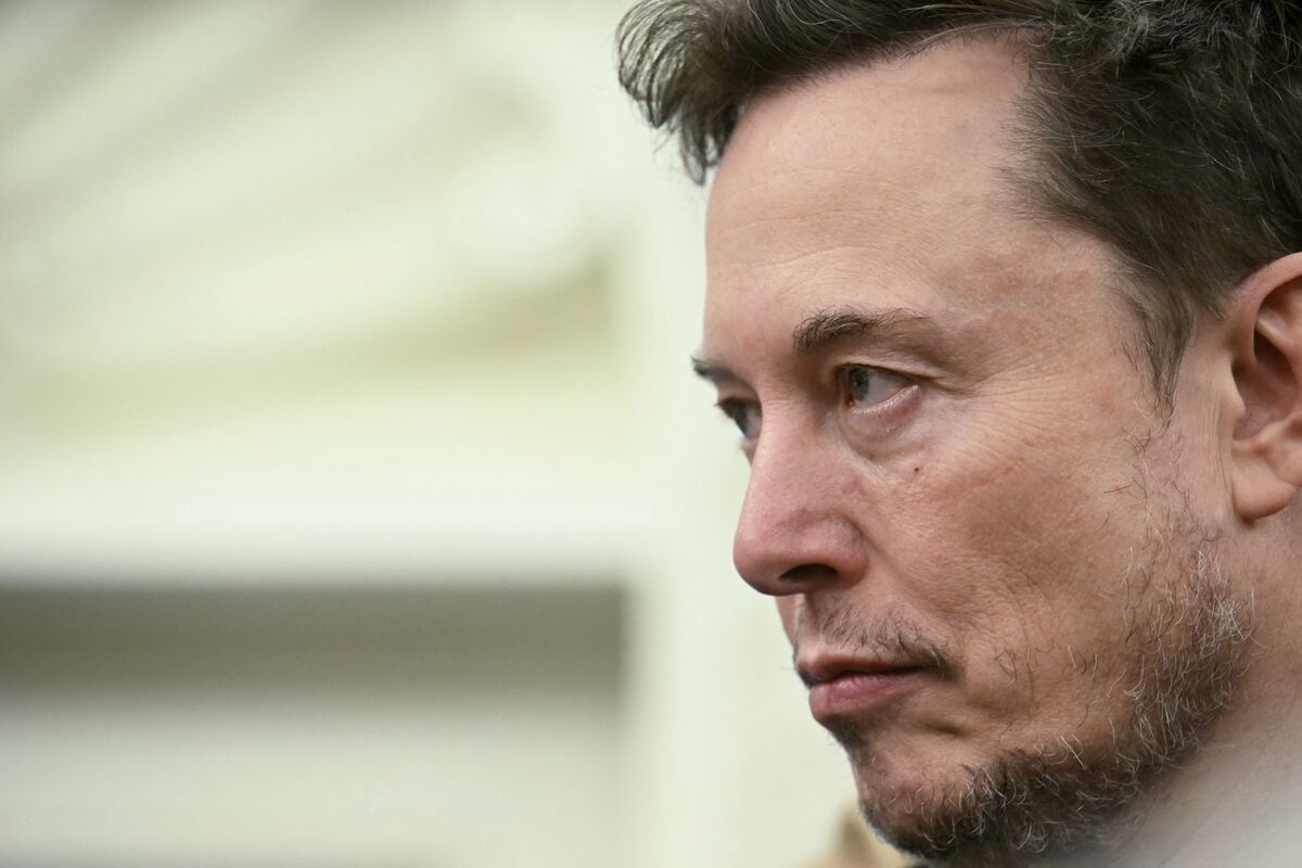 Musk Exits DOGE Leaving Threadbare Agencies and Strained Workers