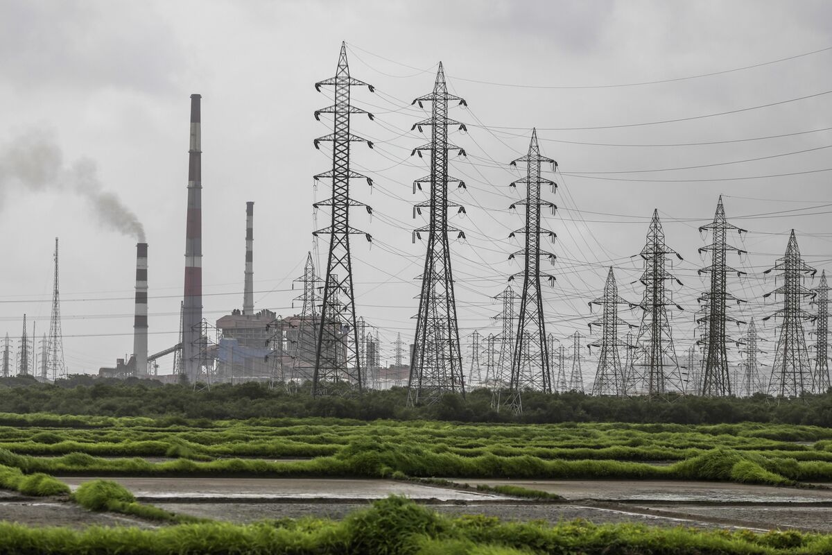 Indian Energy Shares Tumble After Regulator's Power Price Reform