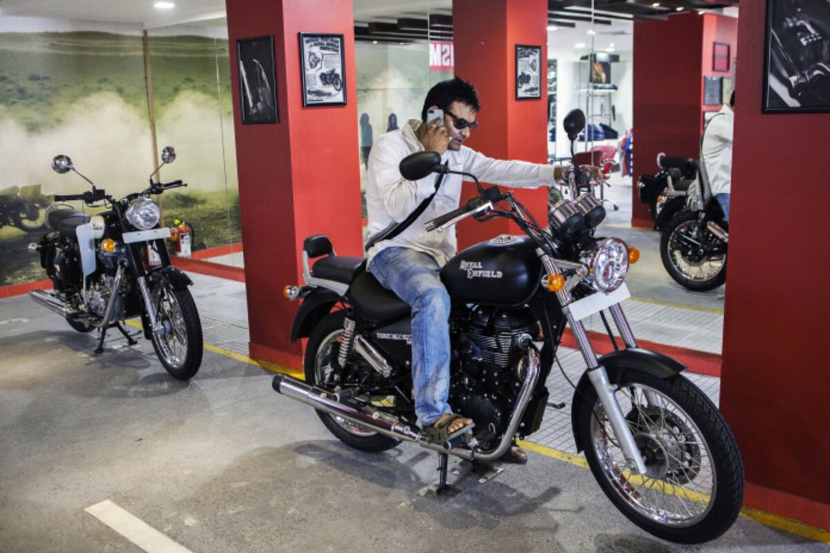 Royal Enfield Maker Dodged US Tariffs With Early Shipments from India