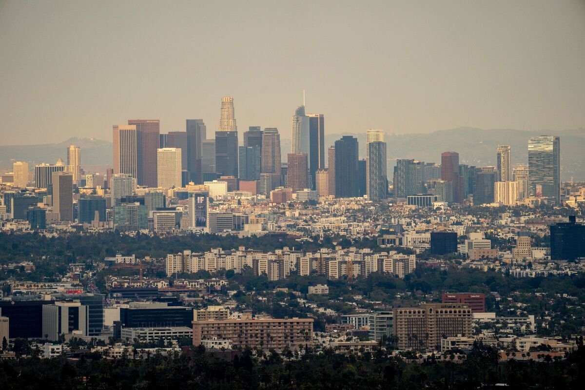 LA's Lofty Taxes Are No Match for $1 Billion Budget Gap