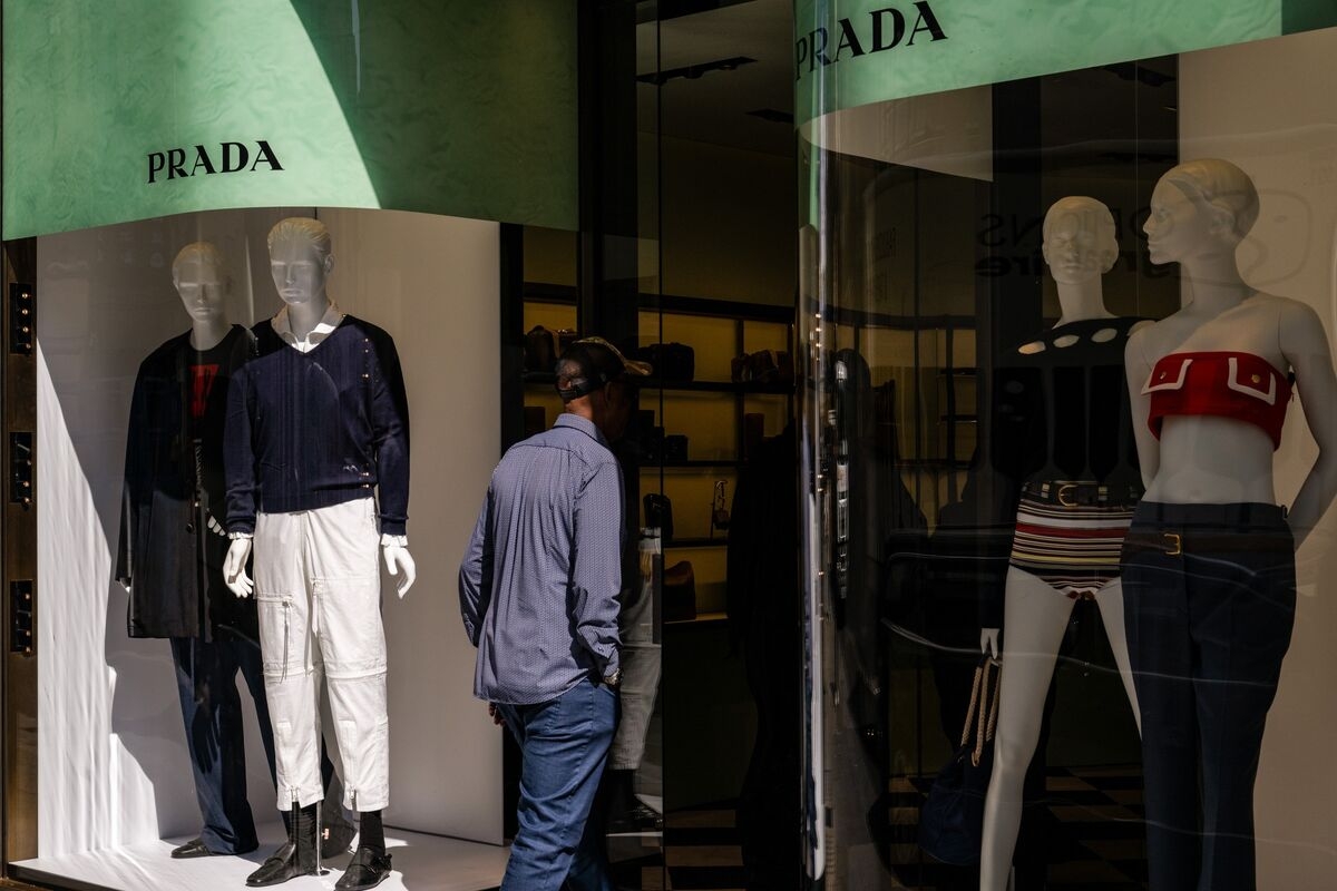 Billionaire Prada Clan Succession Plan Bolstered by Versace Deal