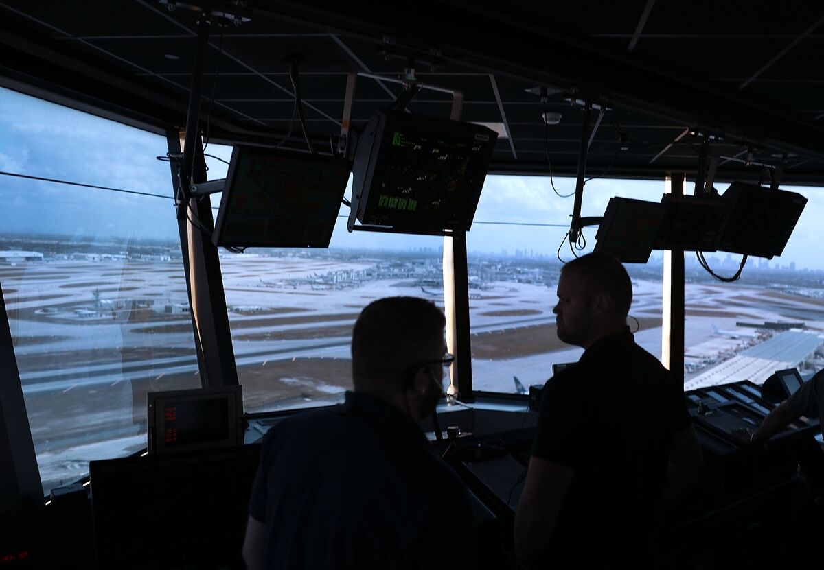 Trump's FAA Nominee Says Air Traffic Needs ‘Significant' Investment