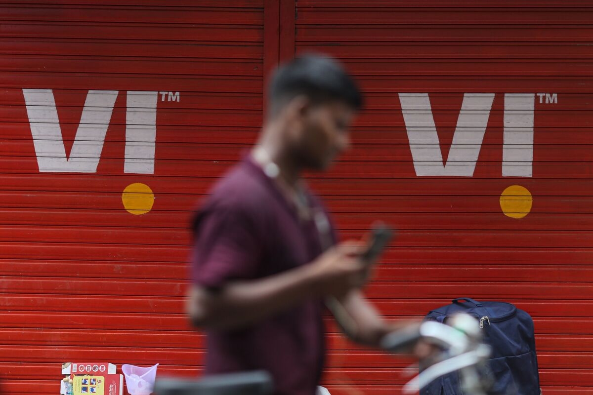 Vodafone Idea Aims for $2.9 Billion in Loans to Bolster Network