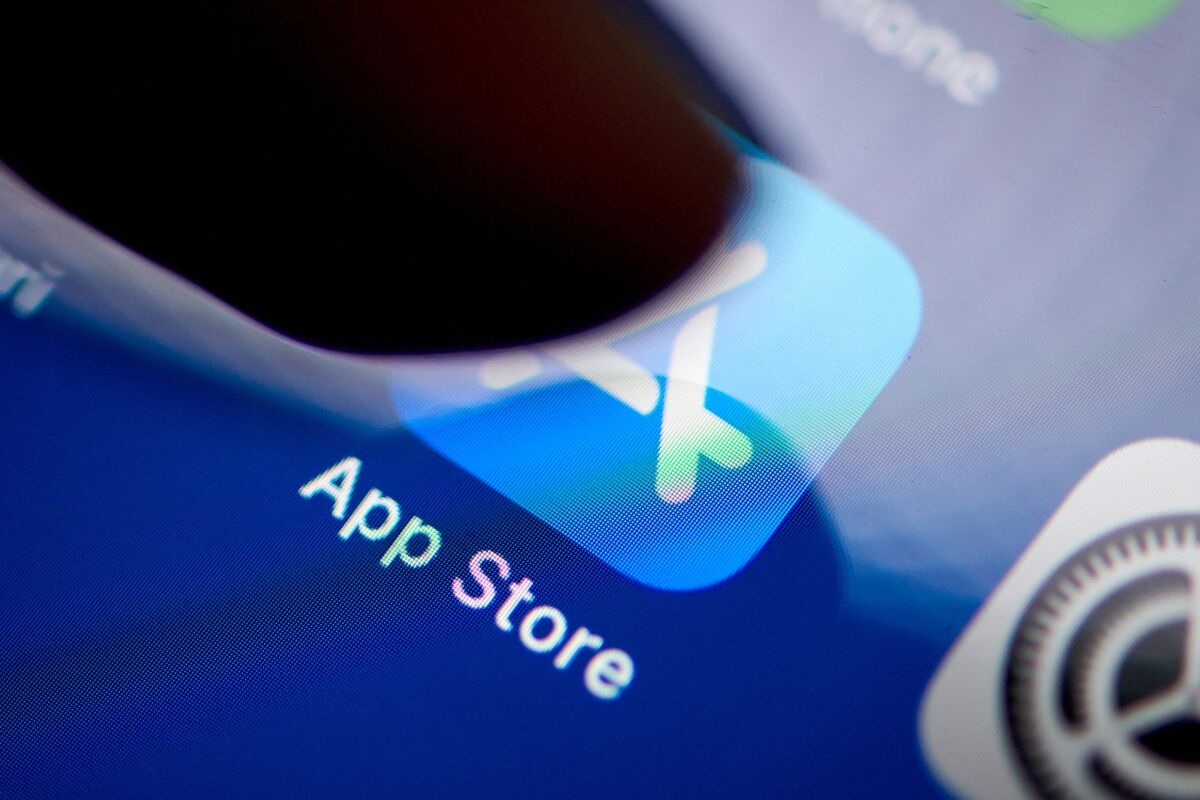 Mobile-Game Makers Poised for Windfall Following Win Over Apple