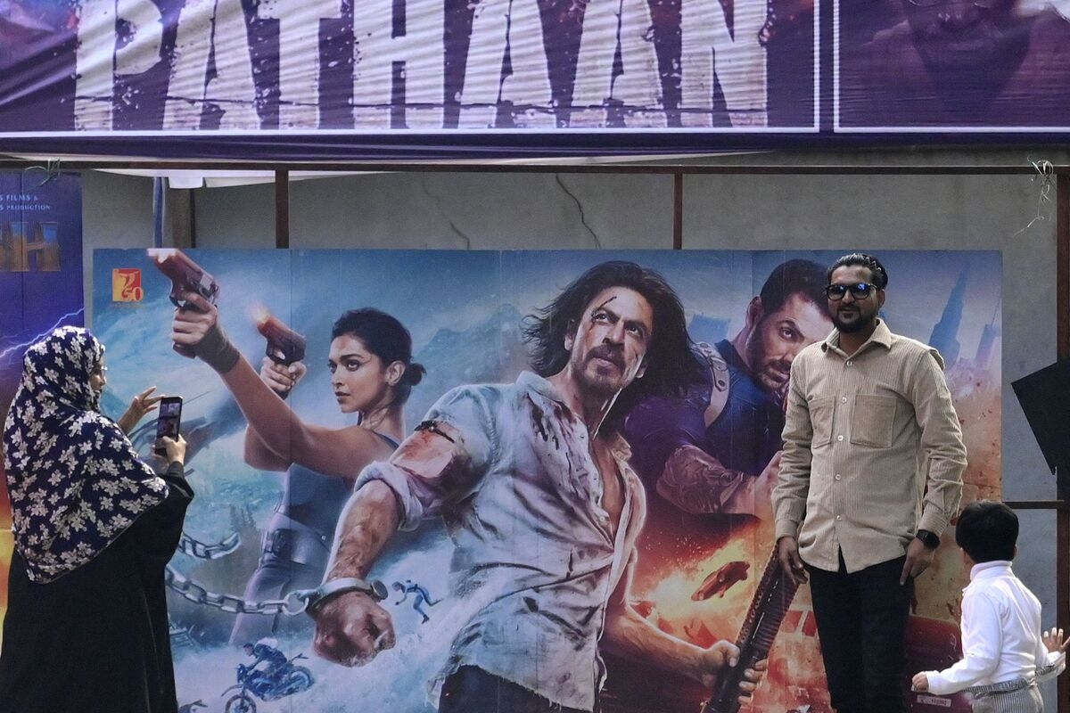 India's Lofty Equity Valuations Are Pure Bollywood