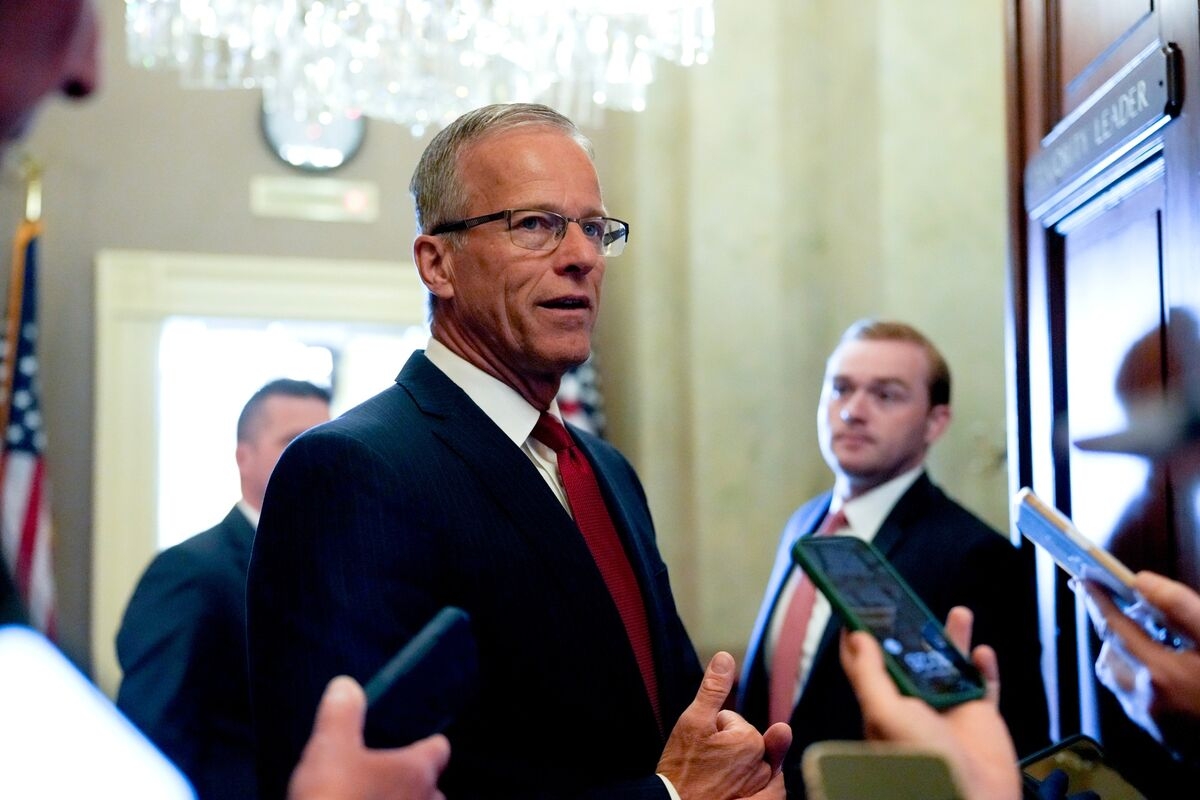 Thune Has His Big Moment in Wrangling Tax Bill Through Senate