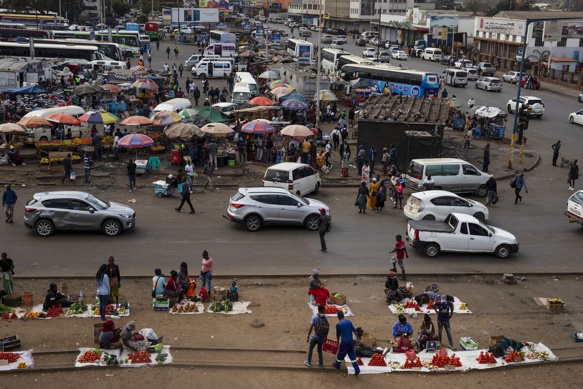 Zimbabwe Seeks Sponsors to Help Clear Arrears, Sunday Mail Says