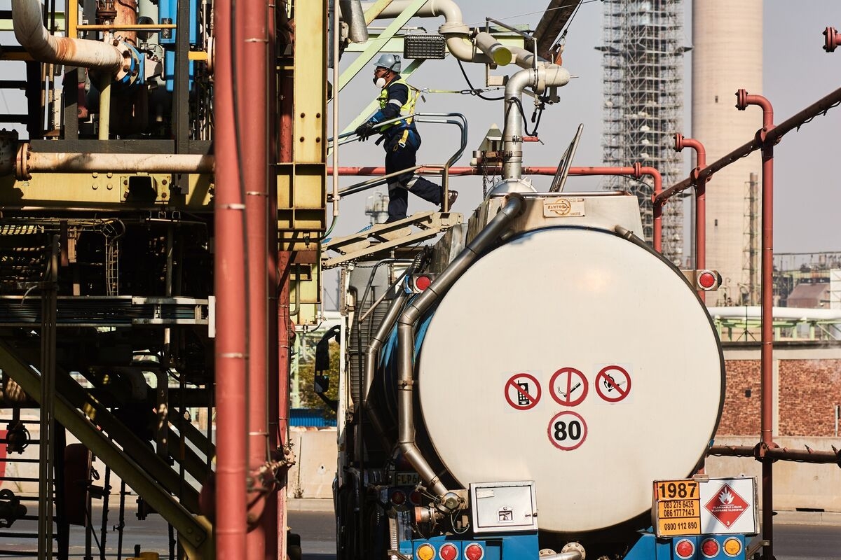 South African Suppliers Truck Fuel as Pipeline Fees Spike