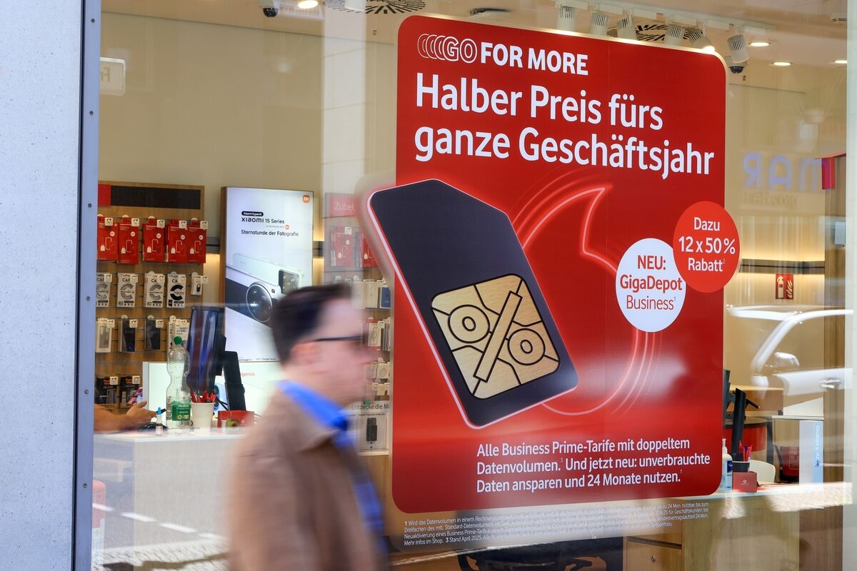 Vodafone Dials Up Turnaround