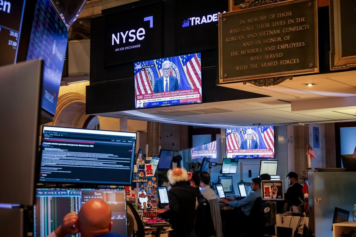 Bets on Fed Rate Cuts Are Sweeping Through the US Bond Market
