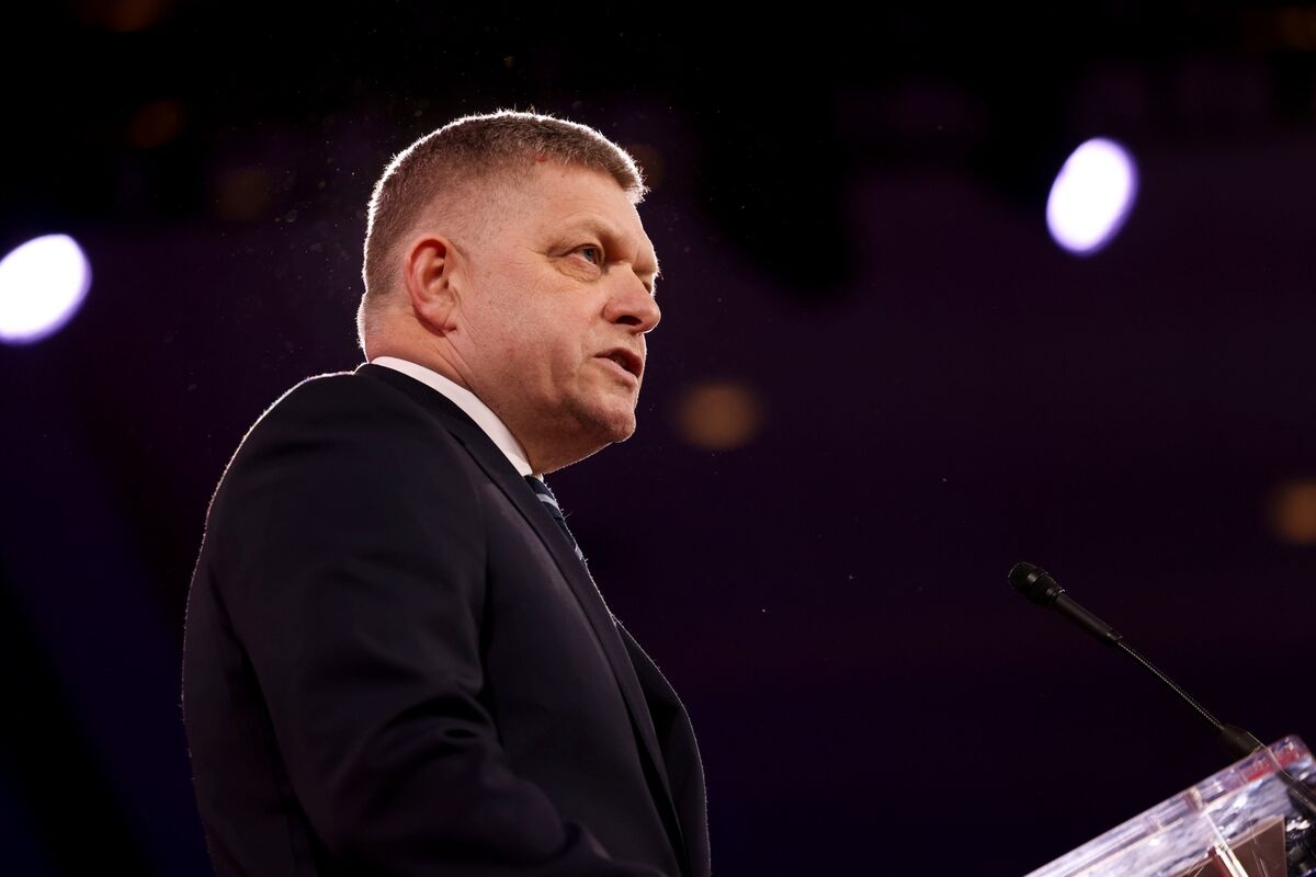 Slovak Leader Rules Out Support for Kazimir's Return as Governor