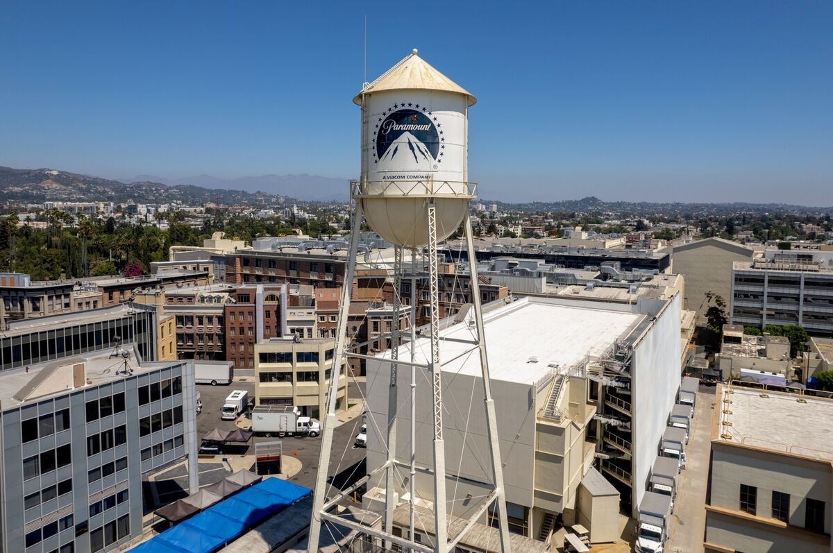 Paramount's Big Jump Evokes Meme-Stock Era as Squeeze Risk Soars