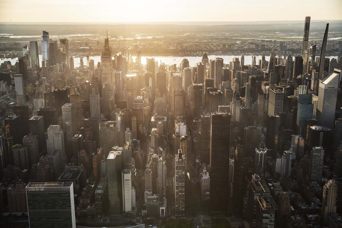 NY Private School Pleads for Donors to Stay Open After Declaring Bankruptcy