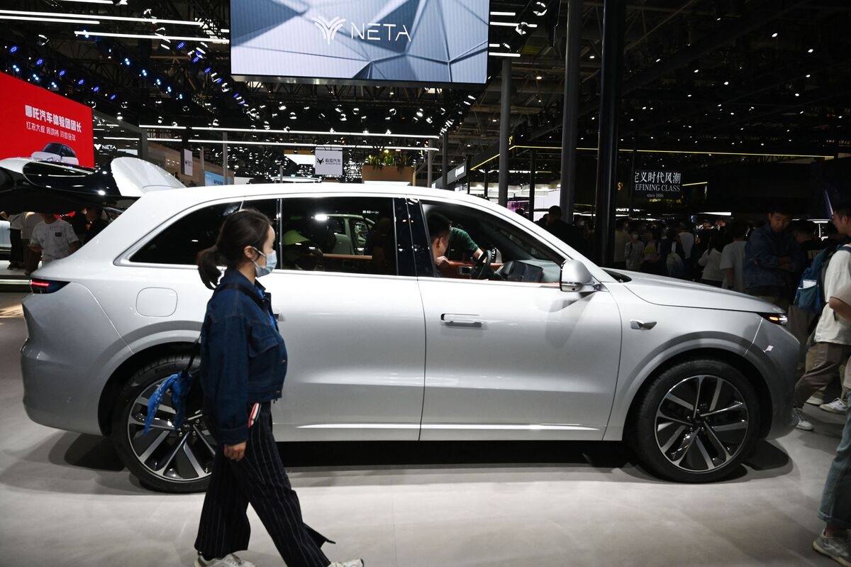 Li Auto Second-Quarter Sales Set to Disappoint Amid EV Price War