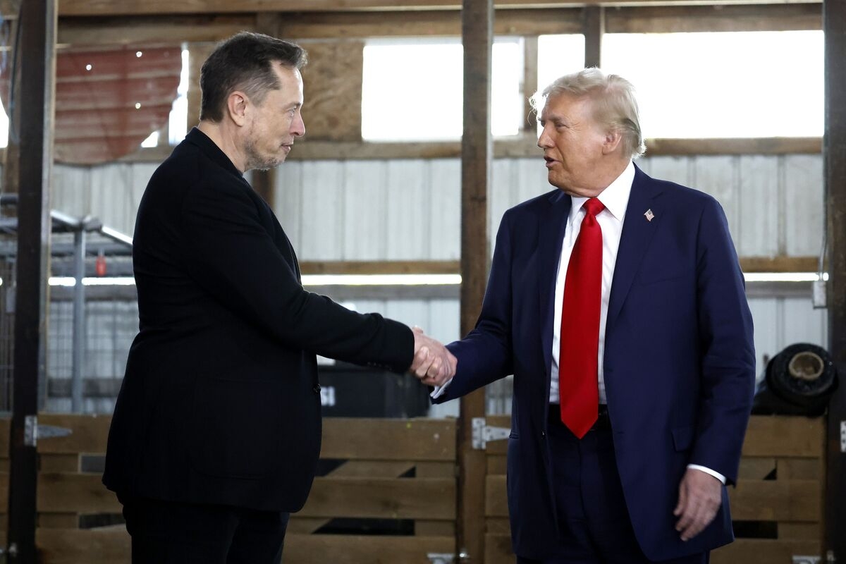 Musk-Trump Bromance Turns X Debt From Burden to Asset for Morgan Stanley