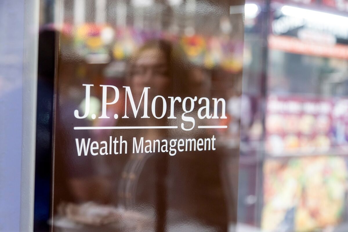 JPMorgan Taps Deutsche Bank's Ordinas in Spanish Wealth Push