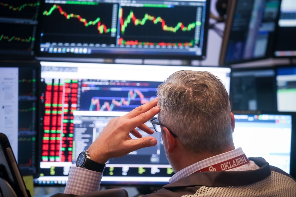 Why the S&P 500 Is Cruising Through Policy Upheaval