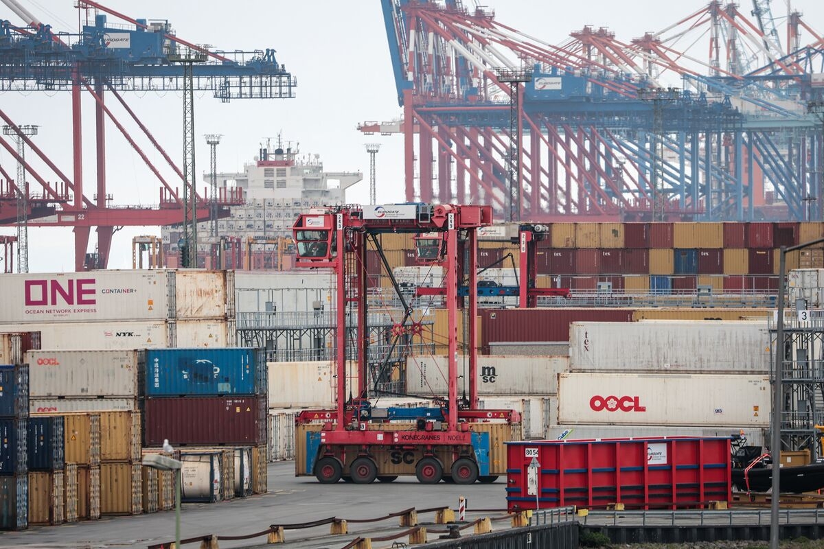 Shipping Bottlenecks in Europe Send a Warning to US, Asia