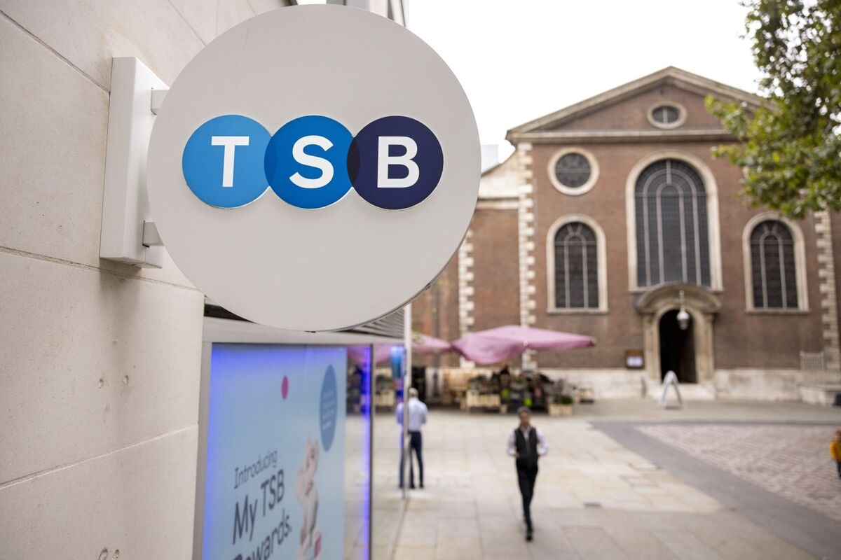 Sabadell Explores Sale of UK Unit TSB Amid BBVA Bid, FT Reports