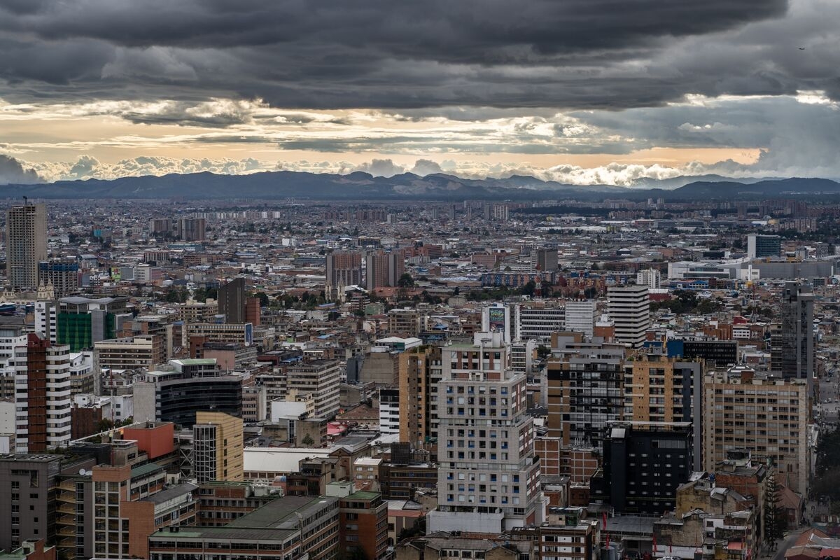 China Offers to Fund Colombia Projects If the US Blocks Loans