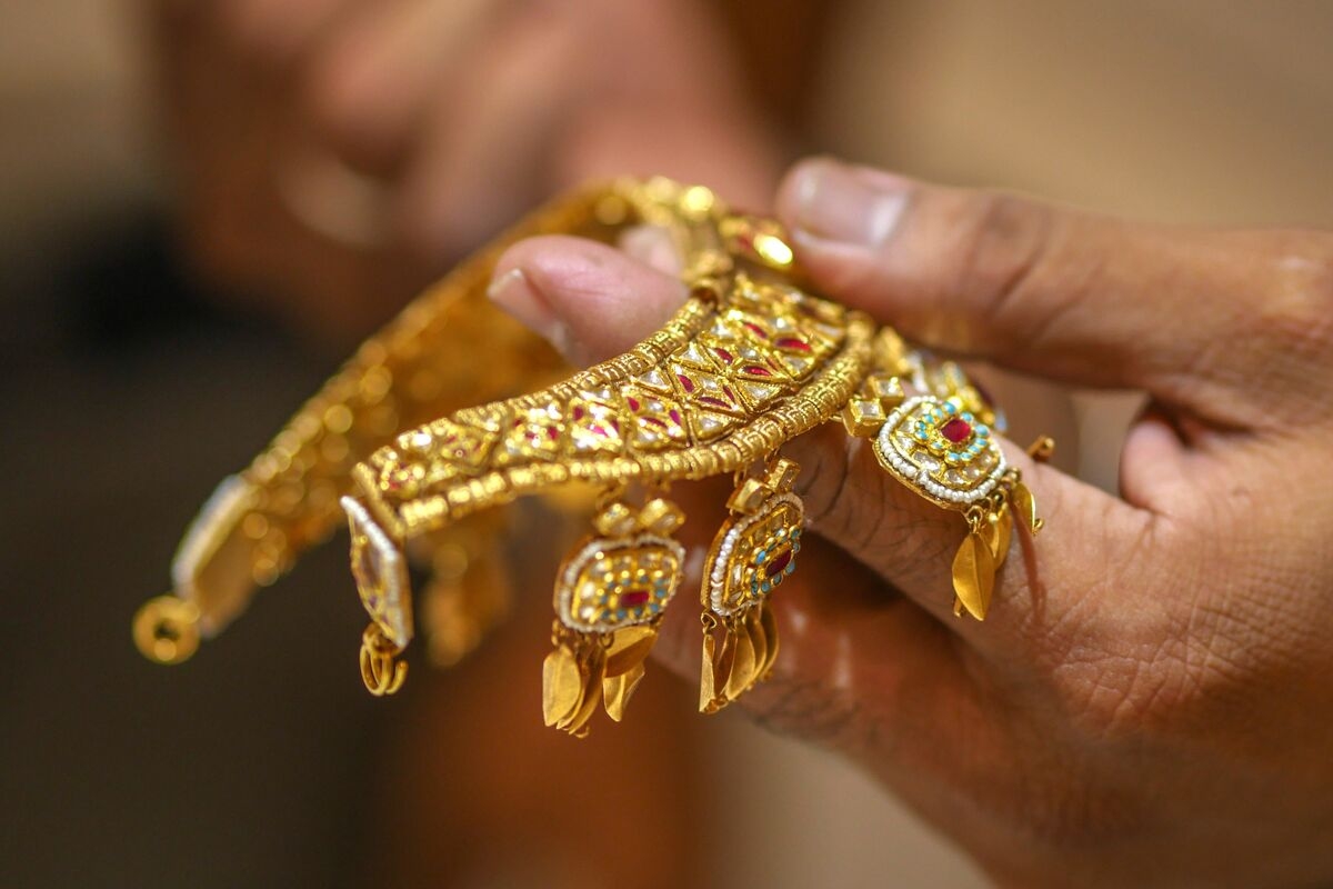 This Is Why People Are So in Love With Gold