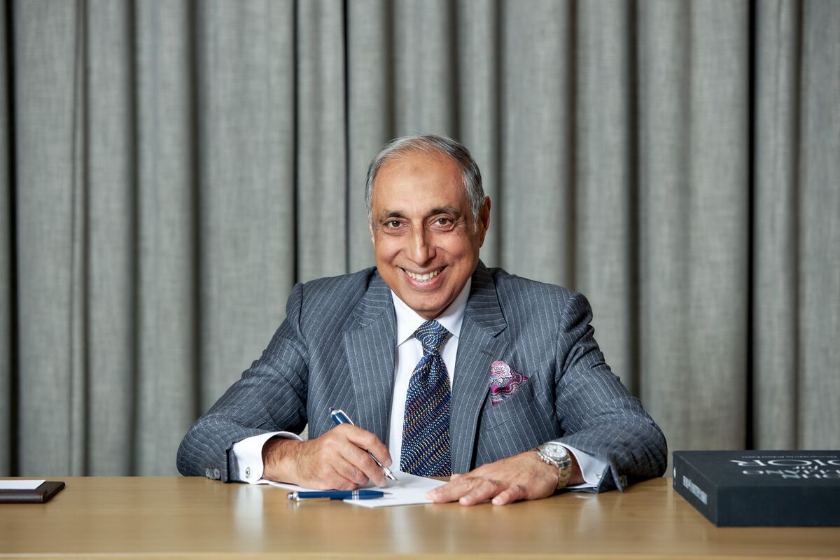 Billionaire Who Rode India's Real Estate Boom Warns of Risks