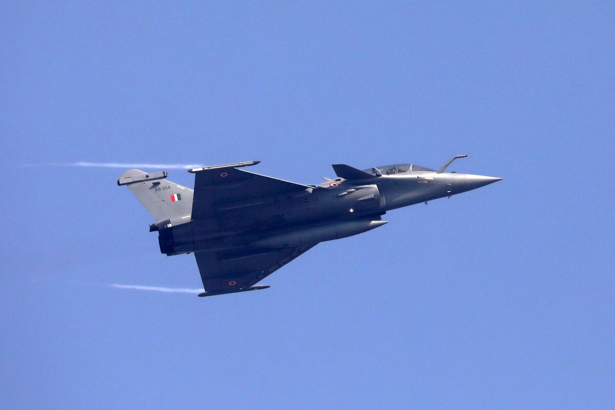 Dassault Partners With Tata to Make Jet Fighter Frames in India