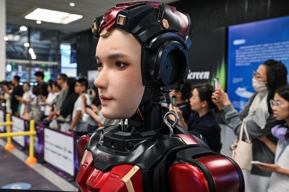 The Politics of AI Look Brutal for Governments