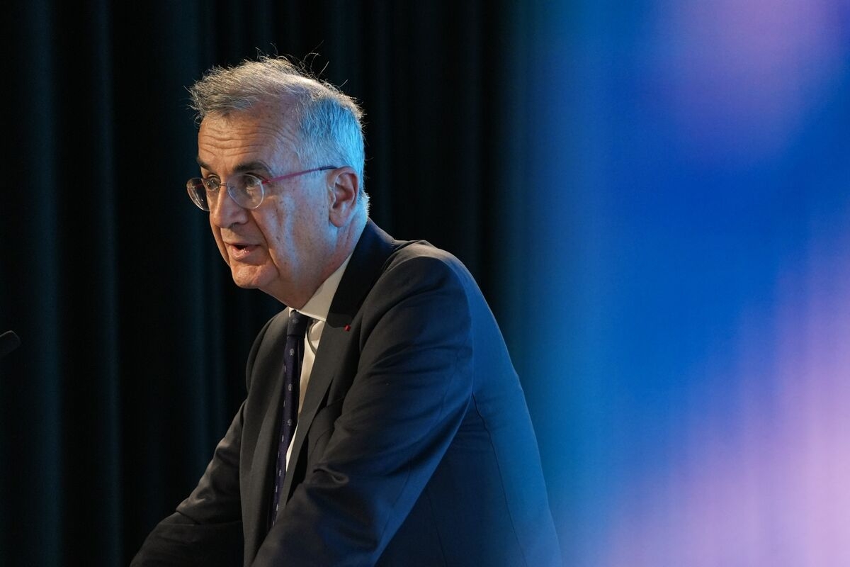 ECB's Villeroy Says No Fixed Position on Future Rate Decisions