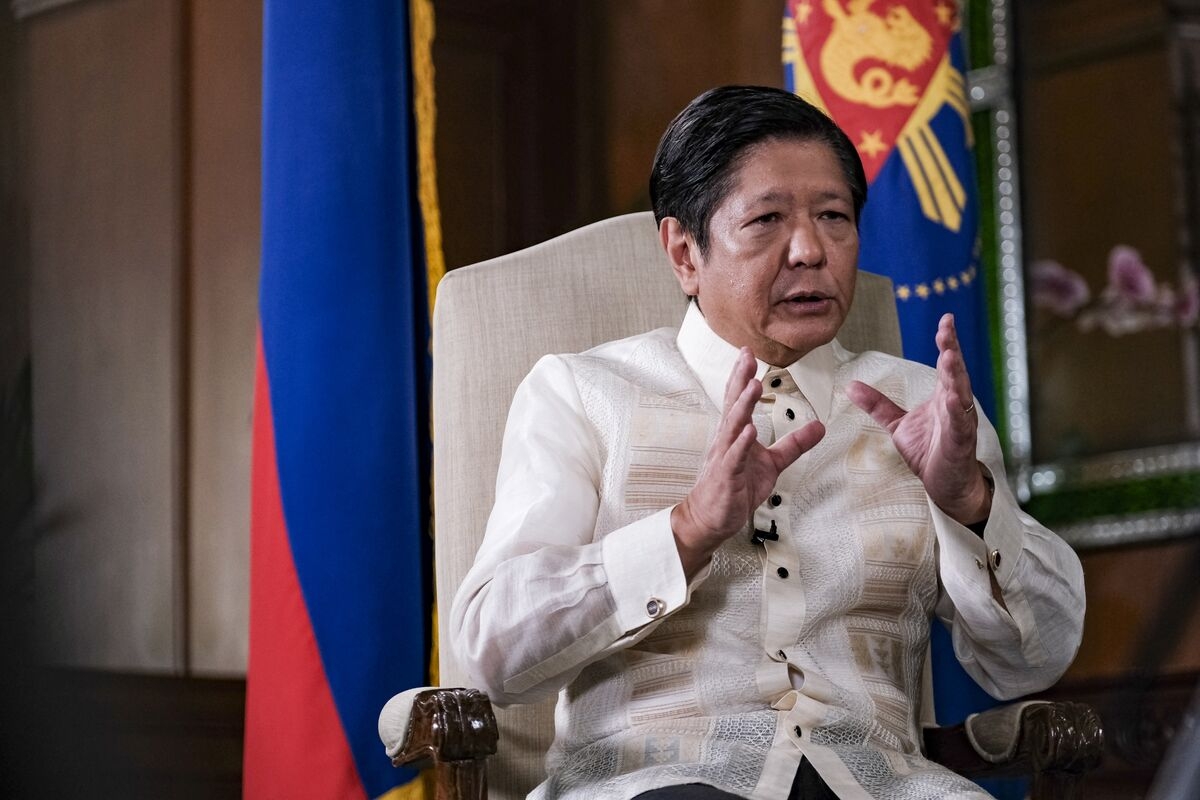 Philippines' Marcos Keeps Economic Team Amid Cabinet Shakeup