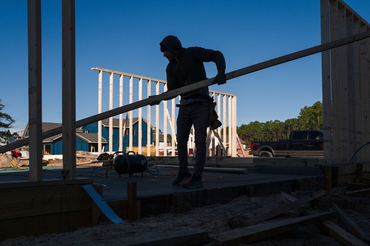 Collapsing Immigration Makes US Jobs Data Harder to Read for Fed