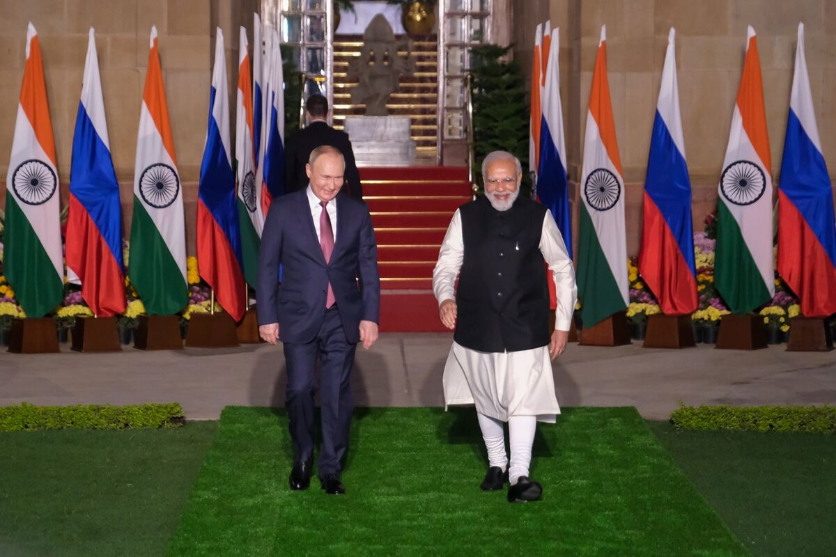 India's Modi Invites Russia's Putin to Visit Amid US Tensions