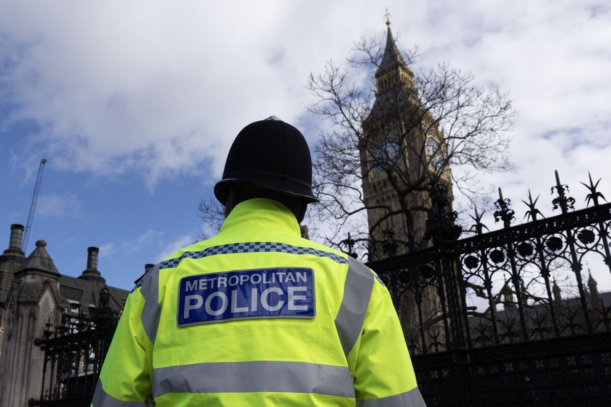 Reeves Rejects Police Funding Demands Ahead of Spending Review