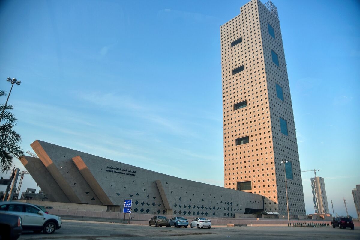 Kuwait Wealth Fund Joins Microsoft-Backed $30 Billion AI Venture