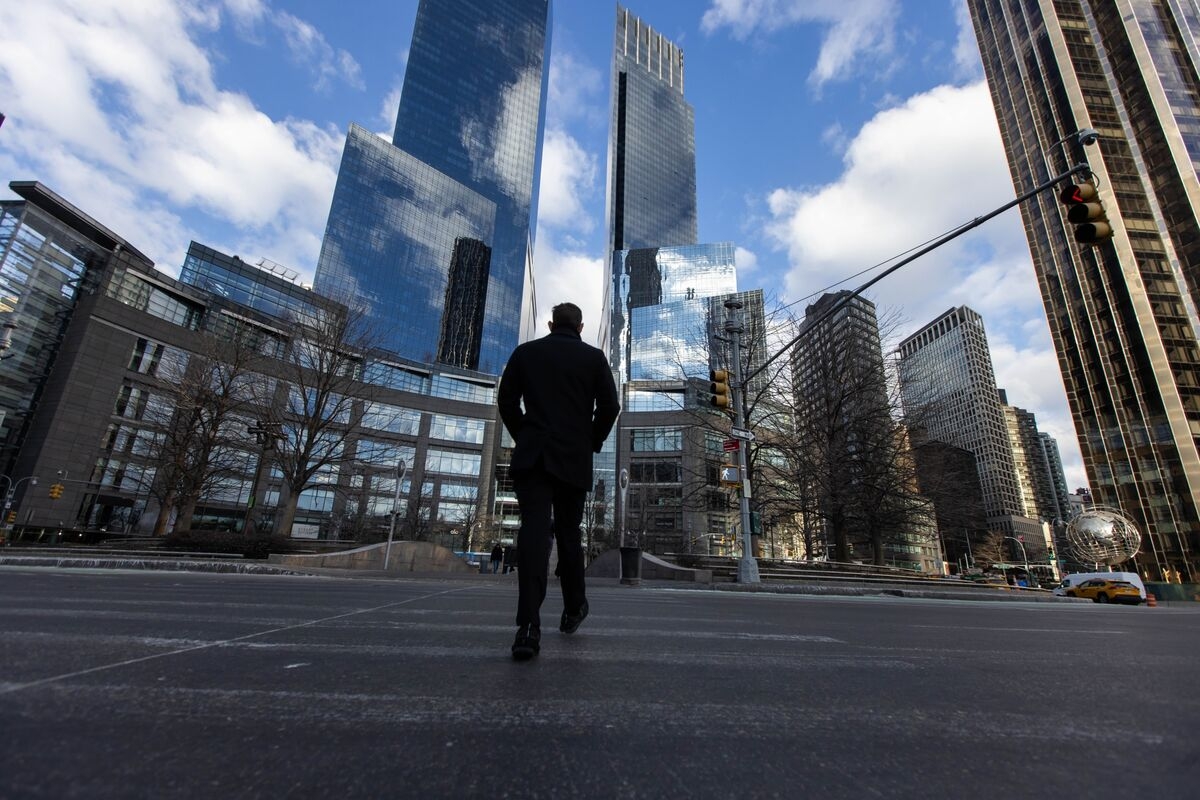 Private Funds Are Turning to Complex Bonds to Tackle Cash Crunch