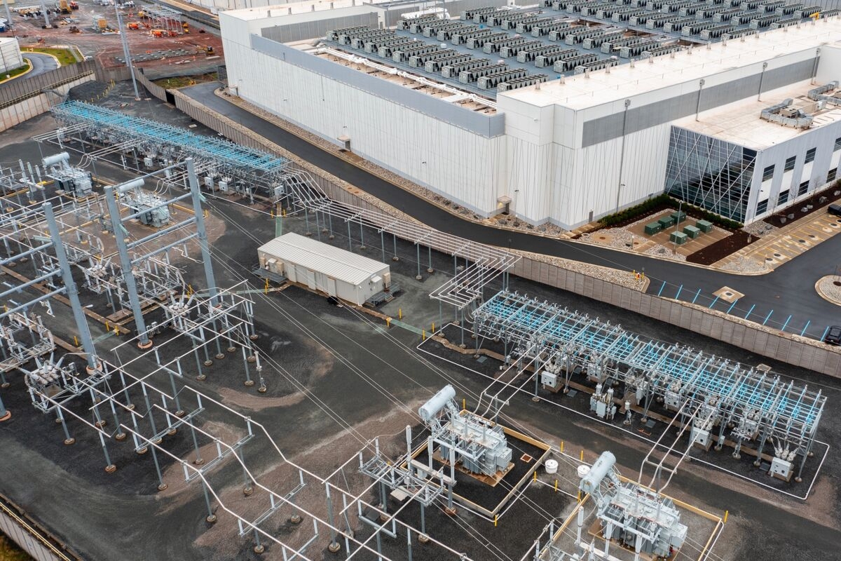 Energy Bosses Shrug Off DeepSeek to Focus on Powering AI Boom