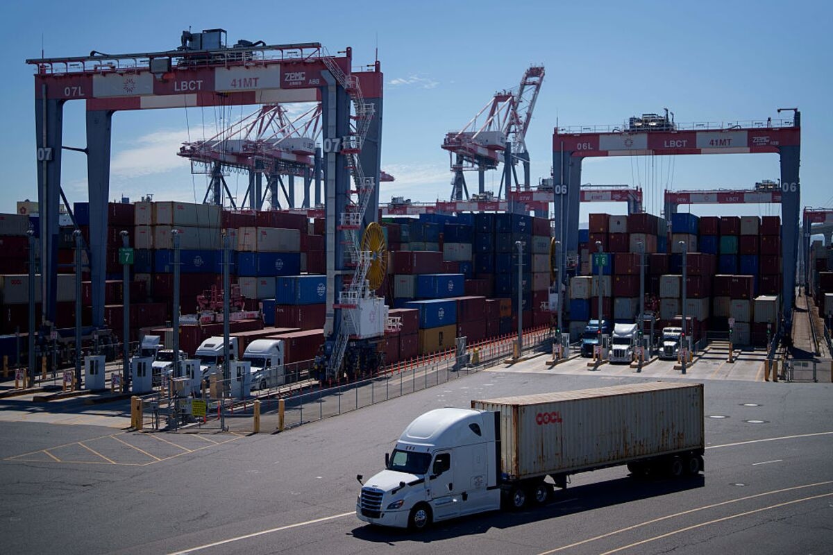 Tariff Disruption Is Skipping the Shipping Industry — for Now