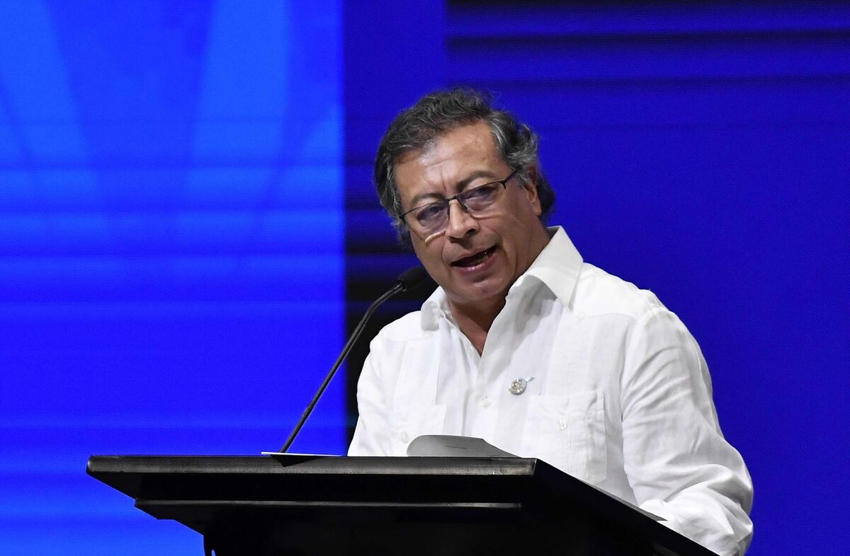 Colombian Parties Attack Petro's Bid to Sideline Congress