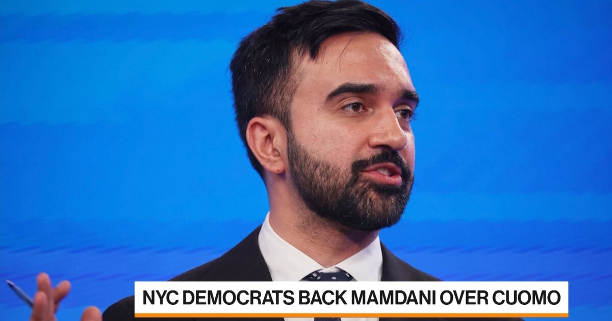 NYC Democrats Back Mamdani Over Cuomo
