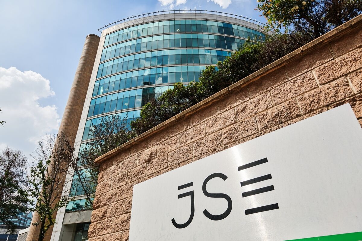 JPMorgan, Goldman Sachs See More Upside for South African Stocks