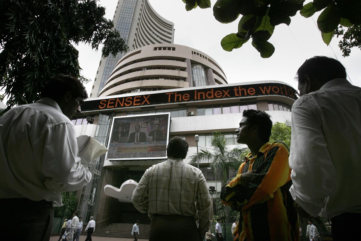 NSDL Set to Debut After $464 Million India IPO Oversubscribed