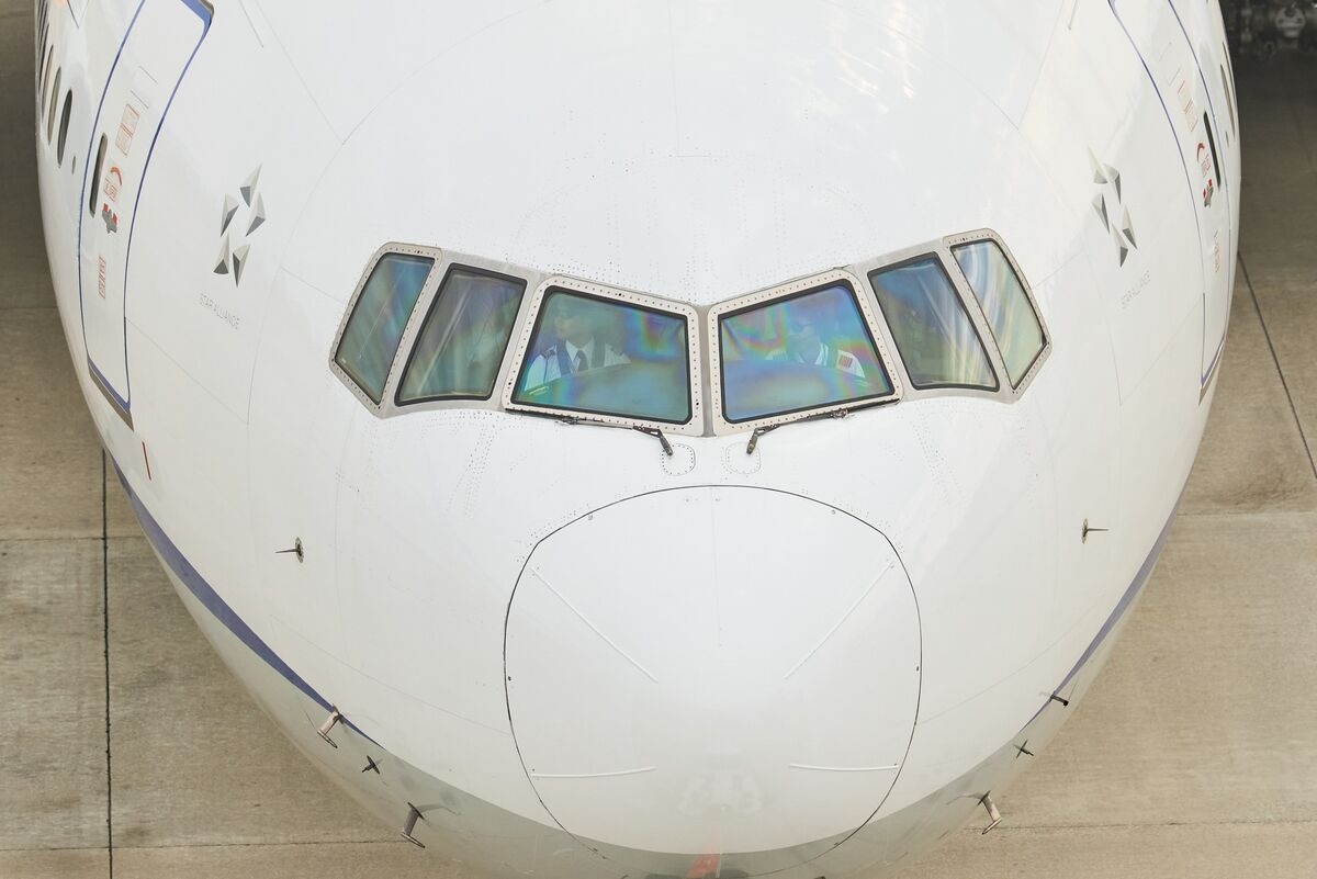 Airline Industry Scales Back Profit Outlook Amid Trade Tensions