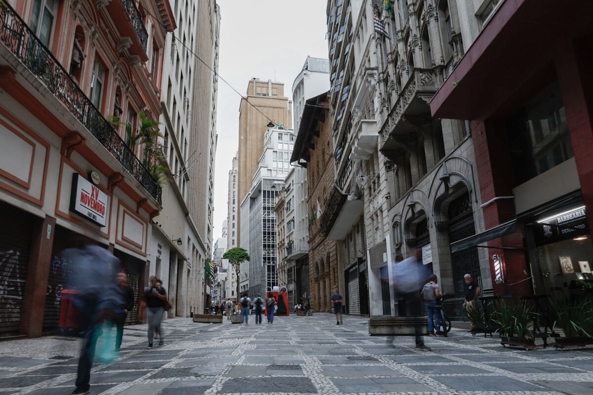 Brazil Hedge Funds Tout Rate Bets on Tariff-Led Slowdown Fear