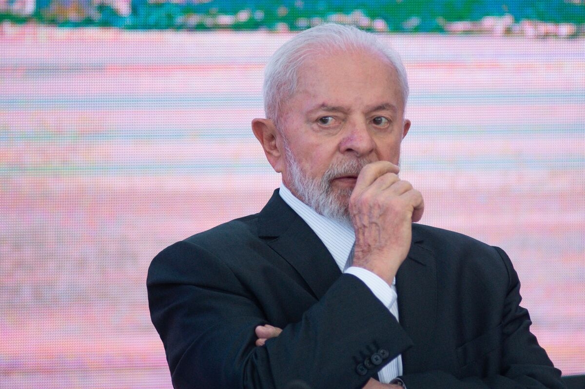 Lula Disapproval Rises as Scandal Feeds Corruption Concerns